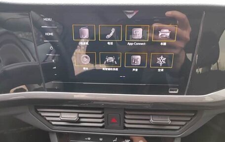 Volkswagen Bora, 2022 год, 1 650 000 рублей, 9 фотография