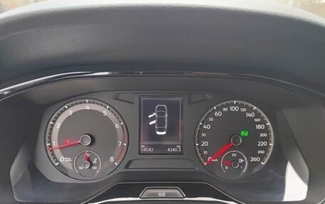 Volkswagen Bora, 2022 год, 1 650 000 рублей, 8 фотография