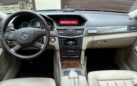 Mercedes-Benz E-Класс, 2009 год, 1 550 000 рублей, 28 фотография