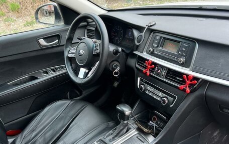 KIA Optima IV, 2019 год, 1 050 000 рублей, 9 фотография