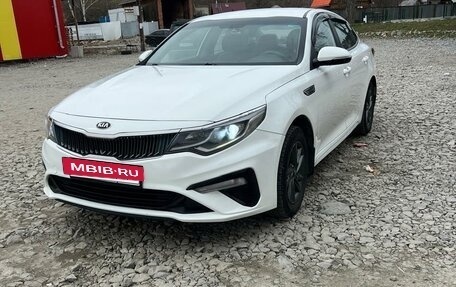 KIA Optima IV, 2019 год, 1 050 000 рублей, 5 фотография