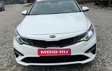 KIA Optima IV, 2019 год, 1 050 000 рублей, 8 фотография