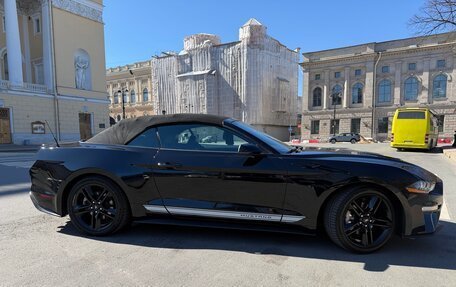 Ford Mustang VI рестайлинг, 2020 год, 3 333 000 рублей, 2 фотография