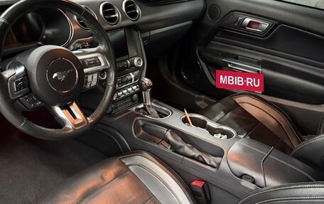 Ford Mustang VI рестайлинг, 2020 год, 3 333 000 рублей, 5 фотография