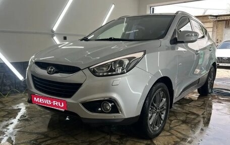 Hyundai ix35 I рестайлинг, 2013 год, 1 200 000 рублей, 2 фотография