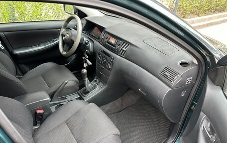 Toyota Corolla, 2004 год, 595 000 рублей, 16 фотография