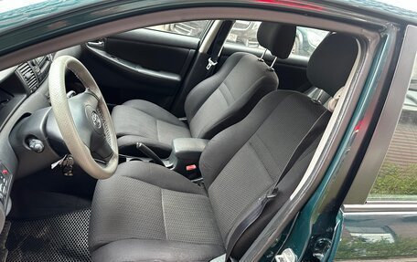 Toyota Corolla, 2004 год, 595 000 рублей, 12 фотография