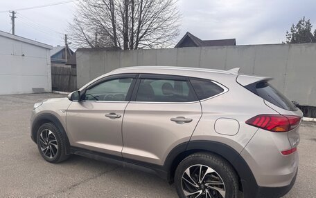 Hyundai Tucson III, 2019 год, 2 200 000 рублей, 3 фотография