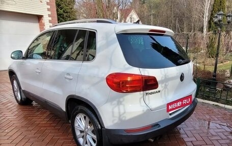 Volkswagen Tiguan I, 2012 год, 2 499 000 рублей, 3 фотография