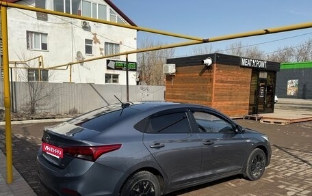 Hyundai Solaris II рестайлинг, 2019 год, 1 420 000 рублей, 5 фотография