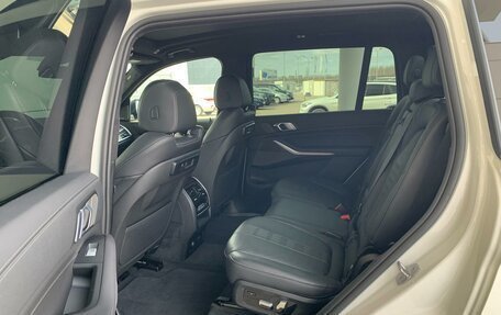 BMW X7, 2021 год, 8 750 000 рублей, 16 фотография