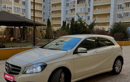Mercedes-Benz A-Класс, 2013 год, 1 250 000 рублей, 3 фотография