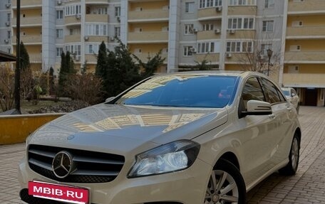 Mercedes-Benz A-Класс, 2013 год, 1 250 000 рублей, 4 фотография