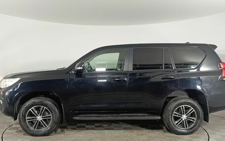 Toyota Land Cruiser Prado 150 рестайлинг 2, 2018 год, 3 950 000 рублей, 4 фотография