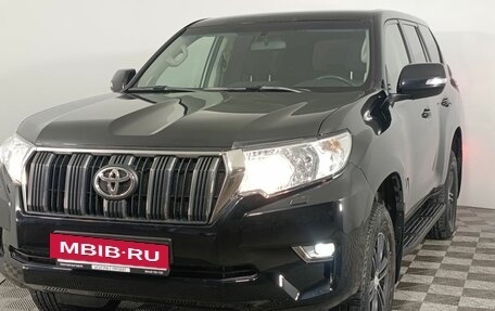 Toyota Land Cruiser Prado 150 рестайлинг 2, 2018 год, 3 950 000 рублей, 3 фотография