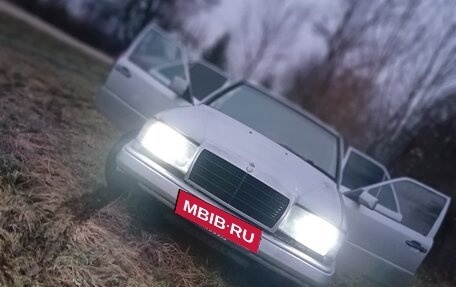 Mercedes-Benz W124, 1992 год, 250 000 рублей, 1 фотография