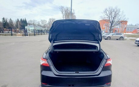 Toyota Camry, 2021 год, 2 550 000 рублей, 6 фотография