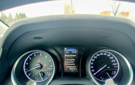 Toyota Camry, 2021 год, 2 550 000 рублей, 9 фотография