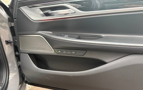 BMW 7 серия, 2021 год, 9 000 000 рублей, 12 фотография