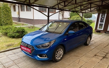 Hyundai Solaris II рестайлинг, 2018 год, 1 700 000 рублей, 6 фотография