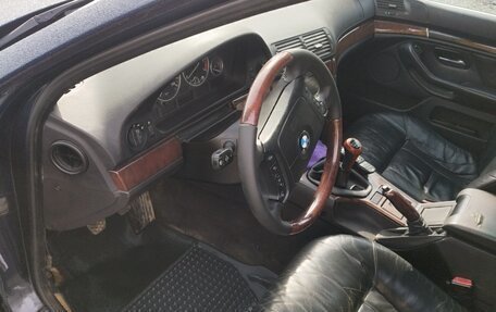 BMW 5 серия, 2003 год, 690 000 рублей, 21 фотография