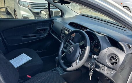 Toyota Vitz, 2019 год, 1 000 000 рублей, 3 фотография