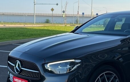 Mercedes-Benz E-Класс, 2020 год, 4 350 000 рублей, 2 фотография