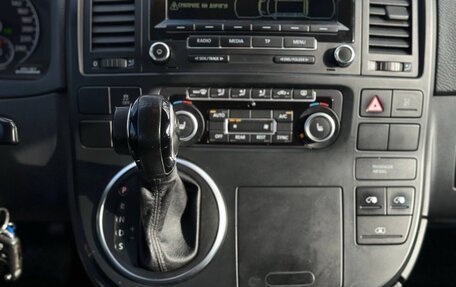 Volkswagen Multivan T5, 2012 год, 1 840 000 рублей, 24 фотография