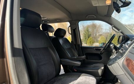 Volkswagen Multivan T5, 2012 год, 1 840 000 рублей, 31 фотография