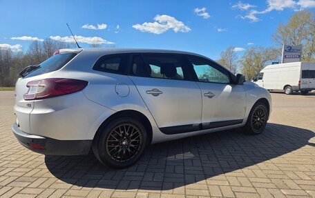 Renault Megane III, 2010 год, 700 000 рублей, 7 фотография