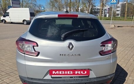 Renault Megane III, 2010 год, 700 000 рублей, 4 фотография