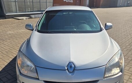 Renault Megane III, 2010 год, 700 000 рублей, 9 фотография