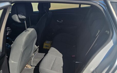 Renault Megane III, 2010 год, 700 000 рублей, 15 фотография