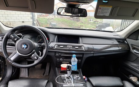 BMW 7 серия, 2012 год, 1 590 000 рублей, 5 фотография