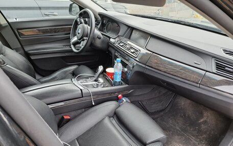 BMW 7 серия, 2012 год, 1 590 000 рублей, 7 фотография