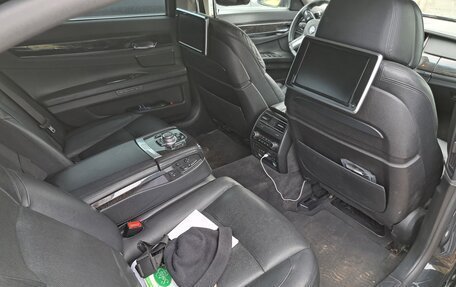 BMW 7 серия, 2012 год, 1 590 000 рублей, 8 фотография