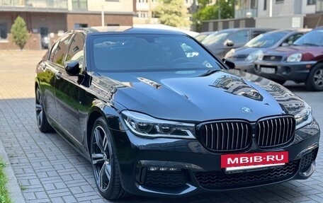 BMW 7 серия, 2018 год, 4 500 000 рублей, 3 фотография