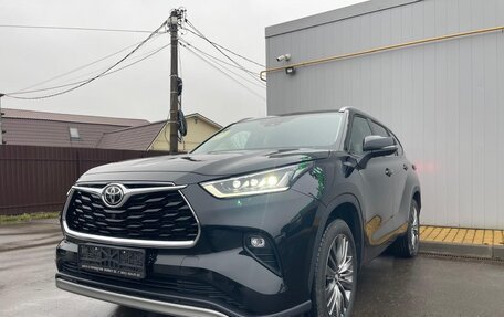 Toyota Highlander, 2025 год, 5 550 000 рублей, 4 фотография