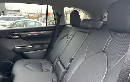 Toyota Highlander, 2025 год, 5 550 000 рублей, 13 фотография