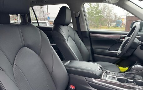 Toyota Highlander, 2025 год, 5 550 000 рублей, 12 фотография