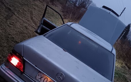 Mercedes-Benz W124, 1992 год, 250 000 рублей, 2 фотография