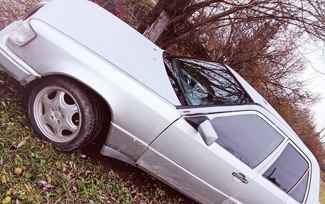 Mercedes-Benz W124, 1992 год, 250 000 рублей, 4 фотография