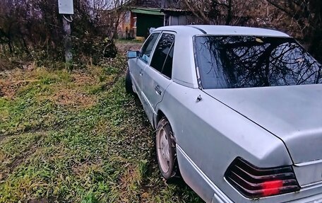 Mercedes-Benz W124, 1992 год, 250 000 рублей, 5 фотография