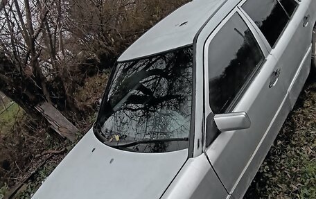 Mercedes-Benz W124, 1992 год, 250 000 рублей, 8 фотография