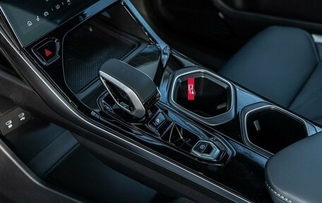 Geely Atlas, 2025 год, 3 970 990 рублей, 18 фотография