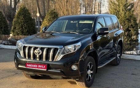 Toyota Land Cruiser Prado 150 рестайлинг 2, 2013 год, 4 090 000 рублей, 1 фотография