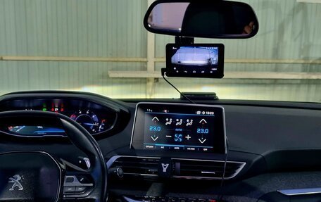 Peugeot 3008 II, 2017 год, 1 800 000 рублей, 7 фотография