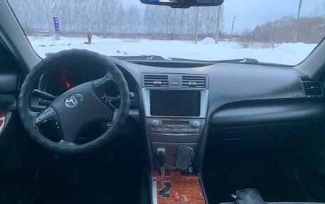 Toyota Camry, 2010 год, 1 160 000 рублей, 3 фотография