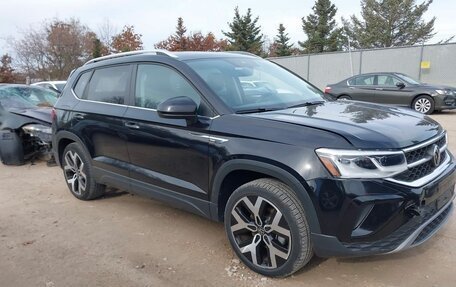 Volkswagen Taos, 2022 год, 1 750 000 рублей, 2 фотография