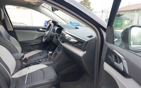 Volkswagen Taos, 2022 год, 1 750 000 рублей, 3 фотография